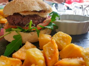 Restaurante A Porta de Entrimo